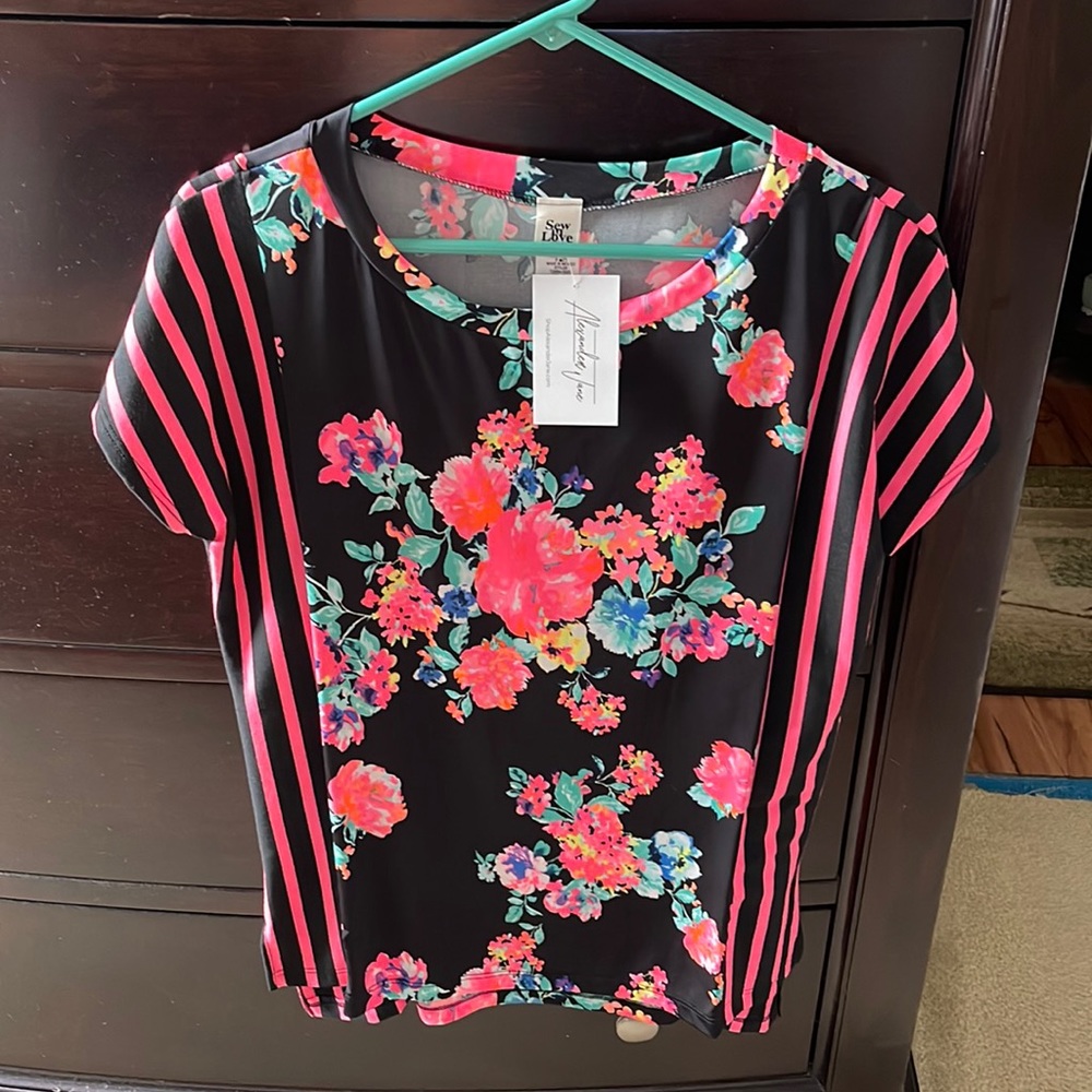 Ladies Top